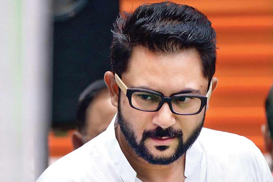 Soham Chakraborty Bio: Movie, Age, Height, Weight, Wife, Net Worth And More! Soham Chakraborty