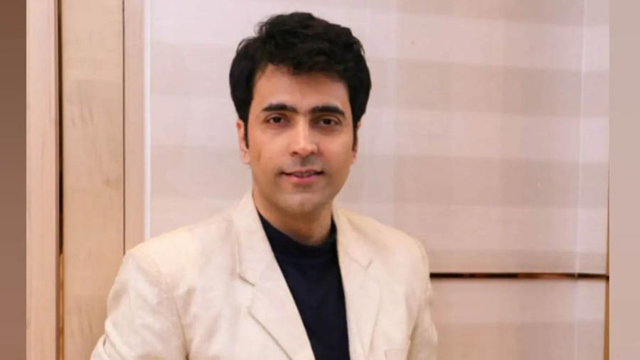 Abir Chatterjee Bio: Age, Height, Weight, and His Incredible Net Worth! Abir Chatterjee