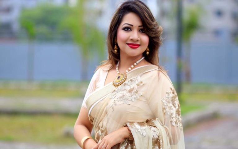 Akhi Alamgir Bio: Age, Height, Weight, and Her Incredible Net Worth!