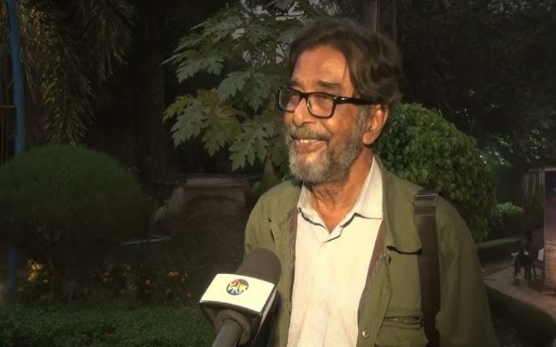 bratya basu family photos