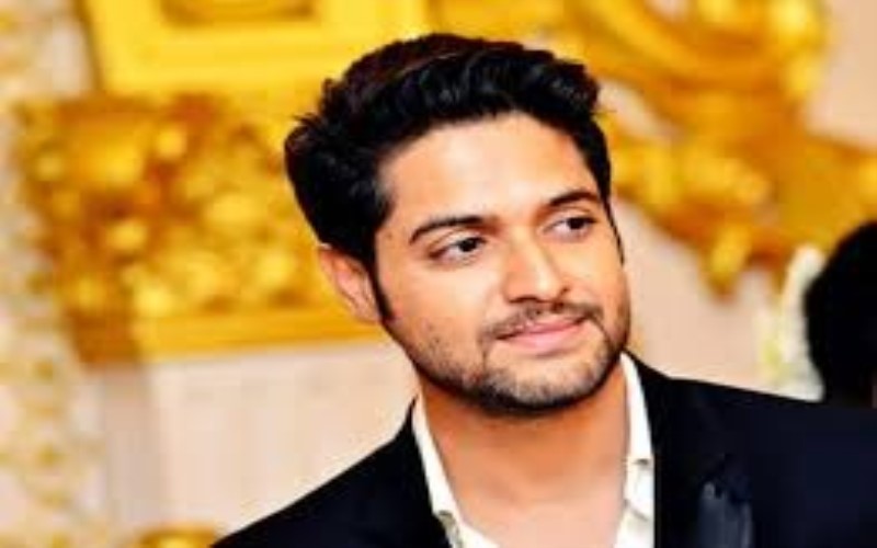 Vikram Chatterjee Bio: Age, Height, Weight, and His Incredible Net Worth! Vikram Chatterjee