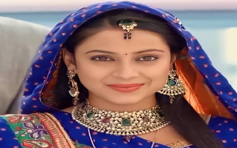 pratyusha banerjee instagram