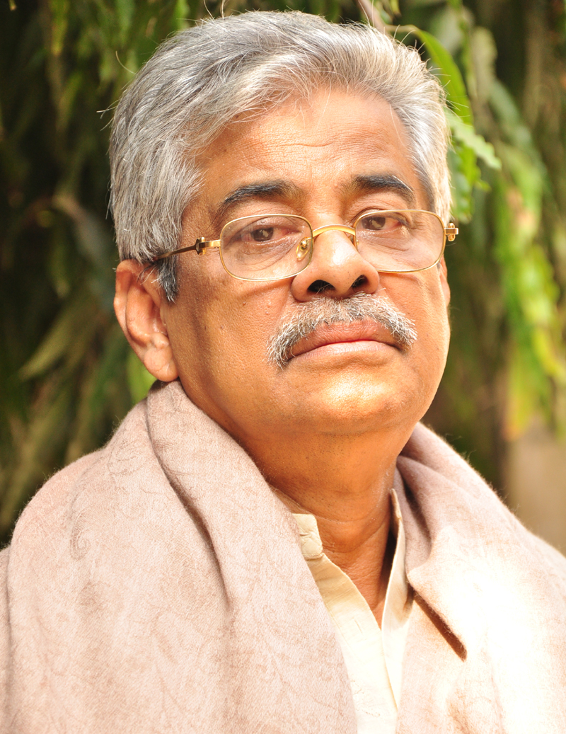 Education and Artistic Beginnings